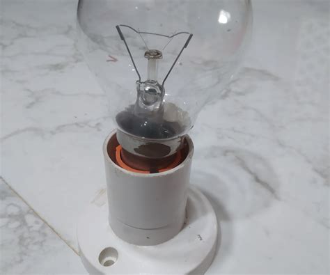 Automatic ON-OFF Bulb Holder(1$) : 3 Steps - Instructables