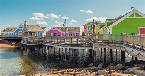 7 Perfect Stops Along Prince Edward Island's Tip-To-Tip Road Trip