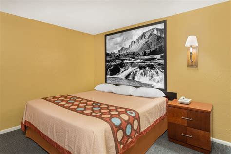 Super 8 by Wyndham Diamondville Kemmerer | Diamondville, WY Hotels