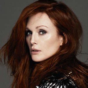 Julianne Moore Biography, Age, Height, Weight, Family, Husband ...