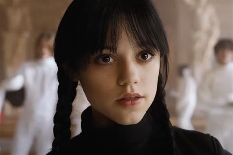 «Mercredi» (Netflix) : Qui est Jenna Ortega, la nouvelle interprète de Mercredi Addams