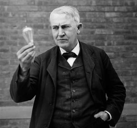 About History: Meet The Men Who Invented The Light Bulb Before Thomas Edison Got All The Credit