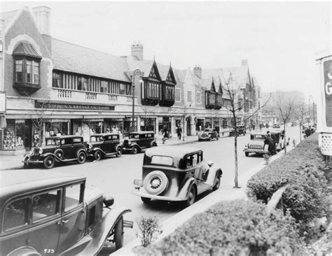 Queens/ Jackson Heights: 82nd Street Towards 37th Avenue (c 1930s)