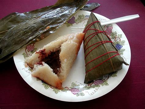 File:Zongzi.jpg - Wikimedia Commons