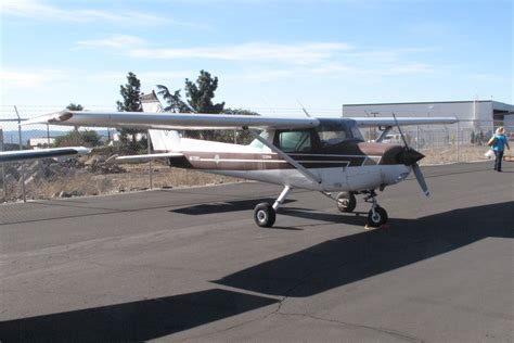 Cessna 152 Aerobat, Single-engine two-seat high-wing aerobatic-capable ...