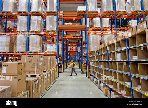 Dsv logistics hi-res stock photography and images - Alamy