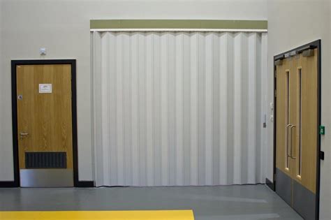 Create a temporary room with our room dividers