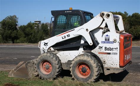 The Best Skid Steer Brands for 2023 & Beyond - Quipli