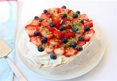 Easy Pavlova recipe - Best Recipes