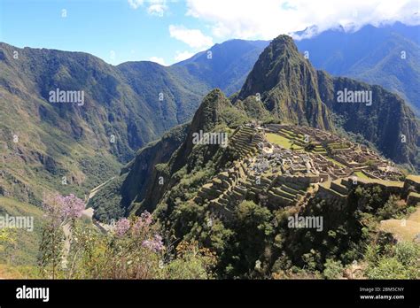 The ancient city of Machu Picchu Stock Photo - Alamy