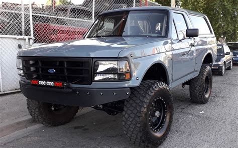 Ford Bronco prerunner | Ford bronco, Bronco truck, Lifted ford trucks