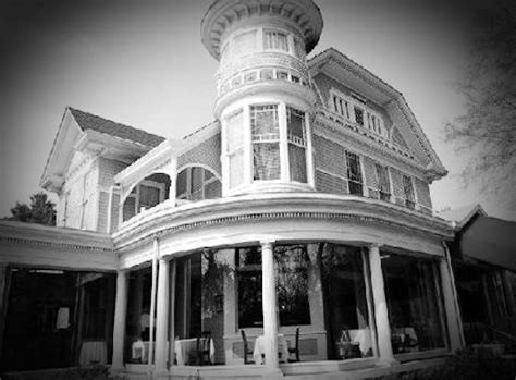 The Haunted Hotel Finial, Anniston, Alabama | Haunted Rooms America