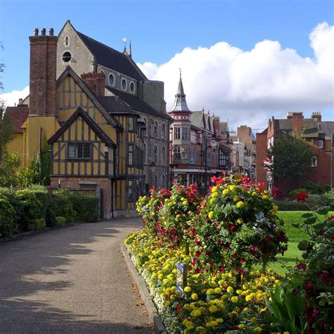 Gardens of Shrewsbury Castle | Shrewsbury castle, Shrewsbury, England ...