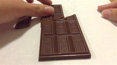 How the Infinite Chocolate Bar Trick Works | Infinite chocolate, Bar tricks, Hershey chocolate bar