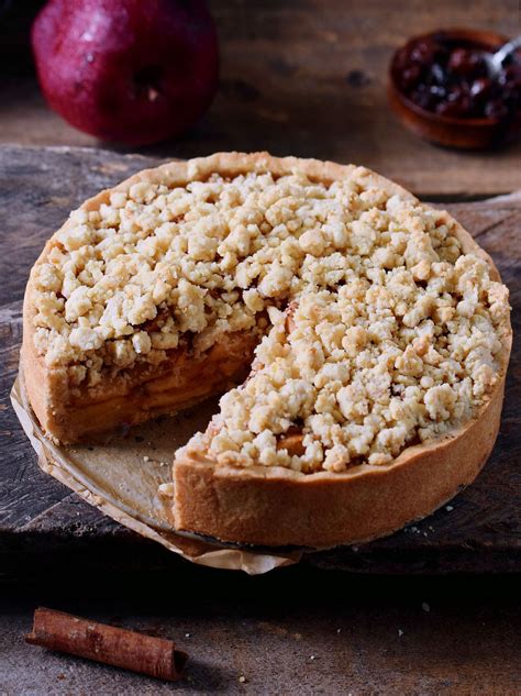 Vegan Apple Pie With Streusel | Gluten-Free Recipe - Elavegan