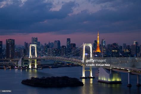 Rainbow Bridge And Tokyo Tower High-Res Stock Photo - Getty Images