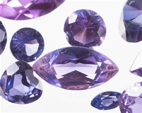 Loose 27.55 CTW Synthetic Sapphire Gemstone Assortment | EBTH