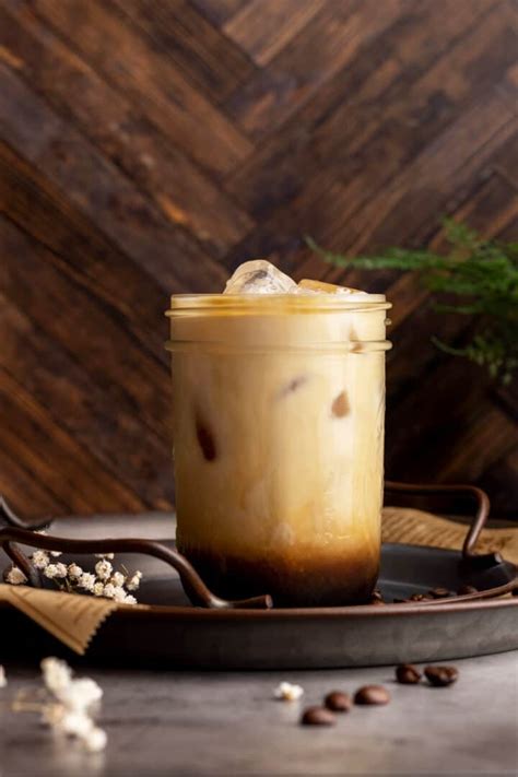 Iced Almond Milk Latte - Cookhouse Diary