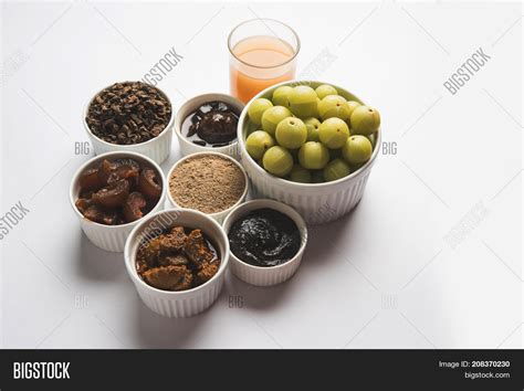 Stock Photo Amla/Avla/ Image & Photo (Free Trial) | Bigstock