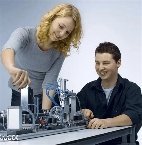 The Best Mechatronics Kits for New England High Schools - AET Labs