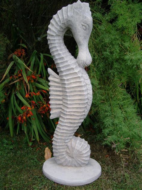 THIS IS A LARGE STONE GARDEN ORNAMENT SEAHORSE STATUES CLASSIC ...