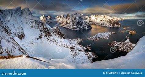 Reinebringen Winter Panorama Stock Image - Image of water, lake: 176080391