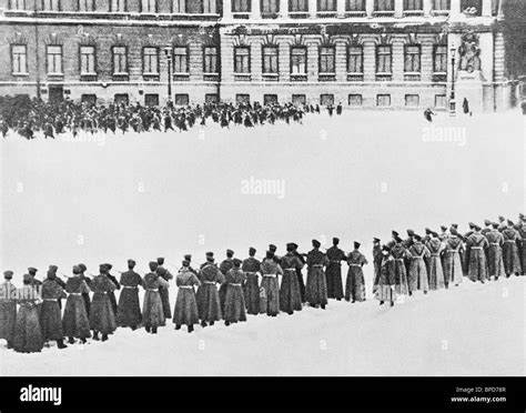 Saint Petersburg: 'Bloody Sunday', 1905 Stock Photo: 31023911 - Alamy