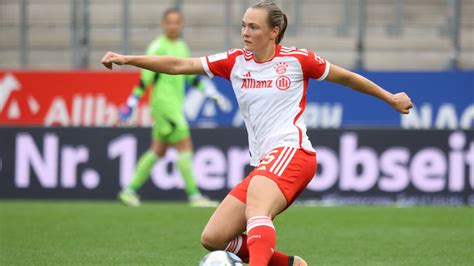 FC Bayern Munich Women's Team Settle for Goalless Draw in Championship ...