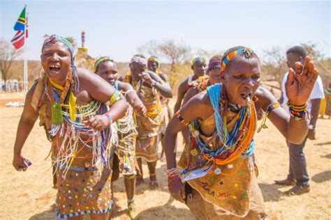 Here's To Getting The Healthiest Gut With The Hadza Tribe - Longevity LIVE