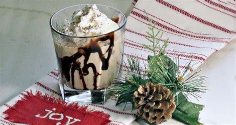 Mudslide Cocktail Recipe - Baileys Irish Cream Mudslide - Decadent Drink