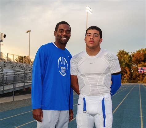 Randy Moss' Son Thaddeus Moss Commits to NC State | Carolina Blitz