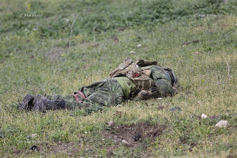 Asian Defence News: Armenian pics allegedly showing dead Azerbaijani ...