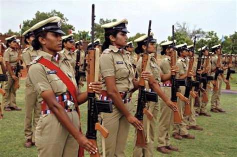 Indian Women Police Officers. http://pixgood.com/famous-indian-women ...