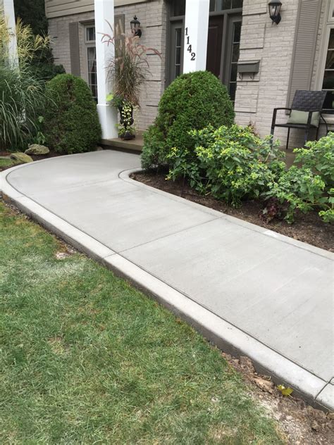 Brushed Concrete Walkway in London Ontario | Front house landscaping, Concrete walkway, Walkway ...