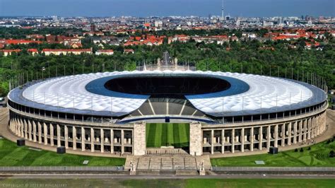 Olympic Stadion, Berlin End View | Football stadiums, Berlin olympics ...