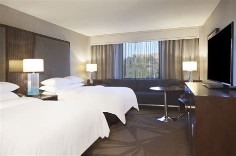 Parsippany Hotel with Pool - Hilton Parsippany NJ