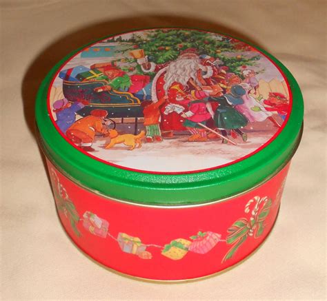 Vintage Collectible Tin With a Christmas Theme - Etsy