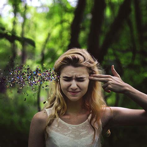 Self Portraits by Rachel Baran-7 – Fubiz Media