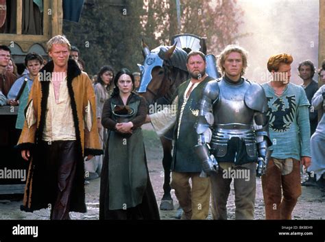 A KNIGHT'S TALE (2001) PAUL BETTANY, LAURA FRASER, MARK ADDY, HEATH ...