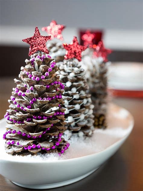 Beautiful Pine Cone Centerpieces You Can Make For Christmas - Top Dreamer