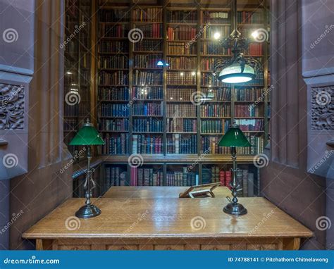 Inside of John Rylands Library in Manchester Editorial Photo - Image of ...