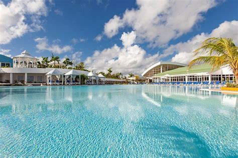 MELIA CAYO COCO - Updated 2022 Prices & Resort (All-Inclusive) Reviews ...