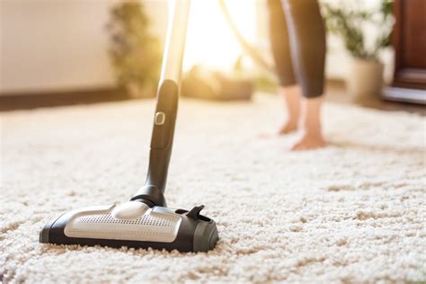 6 Vacuuming Mistakes That Are Leaving Your Floors Dirty