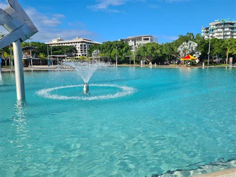 Cairns Lagoon Free Activity in Carins City – tripAtrek Travel