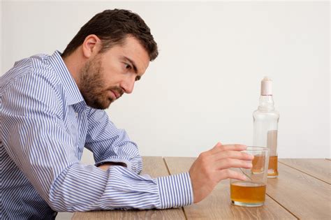 Alcohol and Low Testosterone: Excessive Drinking Can Lower Testosterone - Clinic For Him