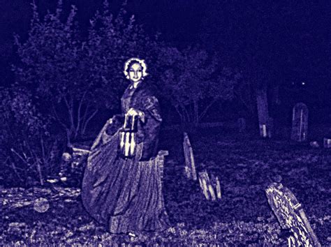 Ghost Tour at Walnut Grove Cemetery – Worthington Historical Society