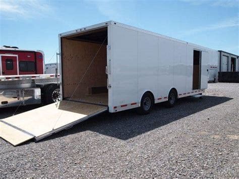 32 ft Gooseneck Cargo Trailer | MO Great Dane trailers