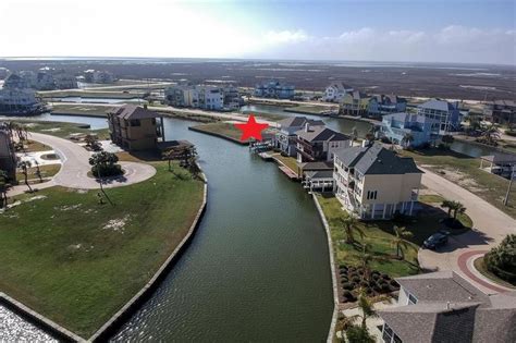 Harborwalk, Hitchcock, TX Real Estate & Homes for Sale | realtor.com®