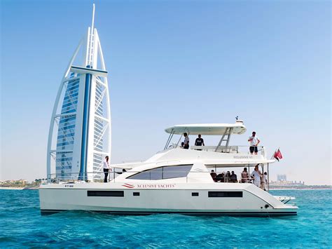 Dubai Marina Luxury Yacht Share | AttractionTickets.com