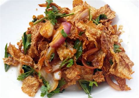 Recipe: Yummy Crispy Beancurd Skin Vegan Salad | BMI Formula